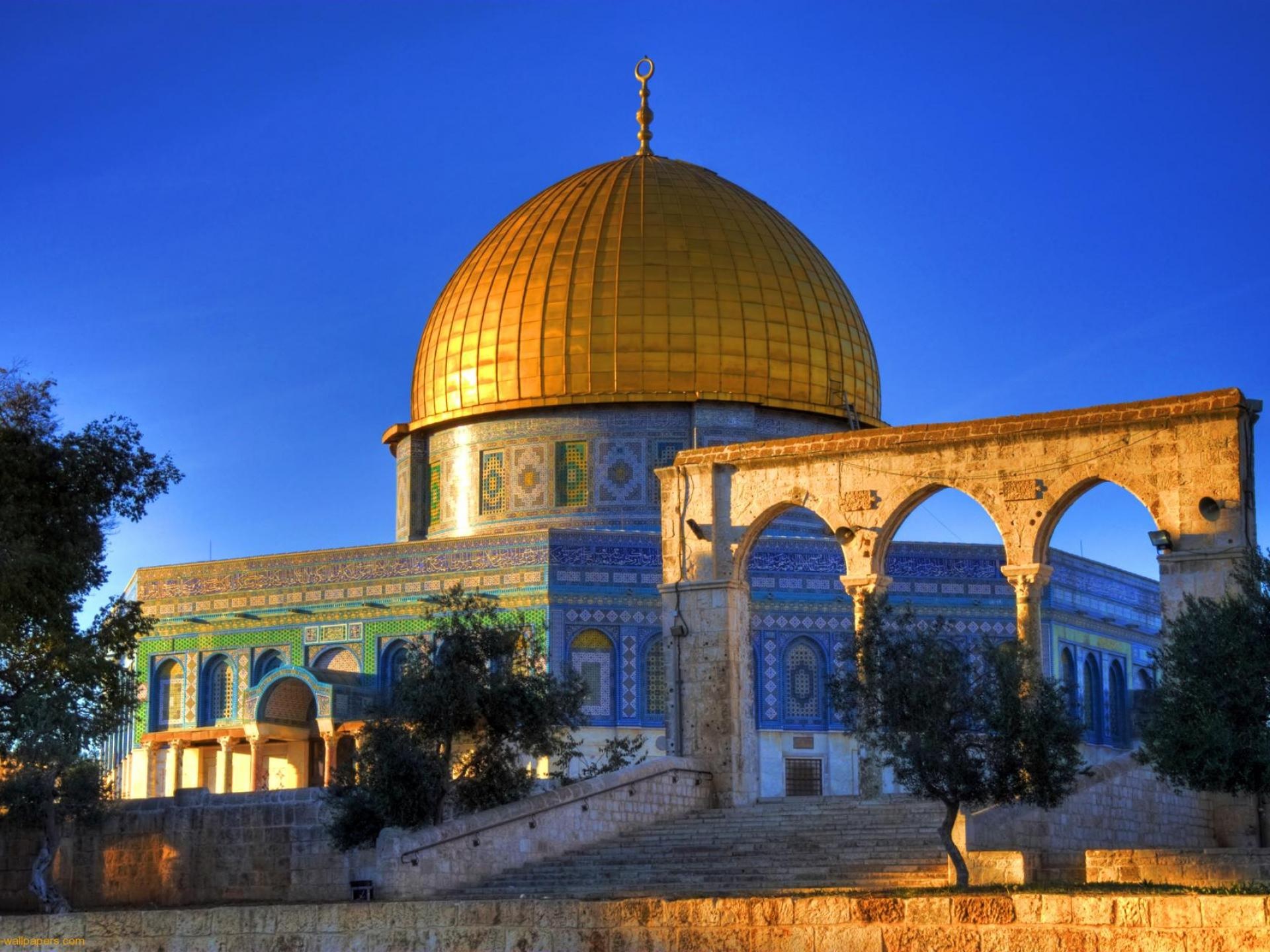 فلسطينيو القدس يحشدون لصلاة العيد في الاقصى