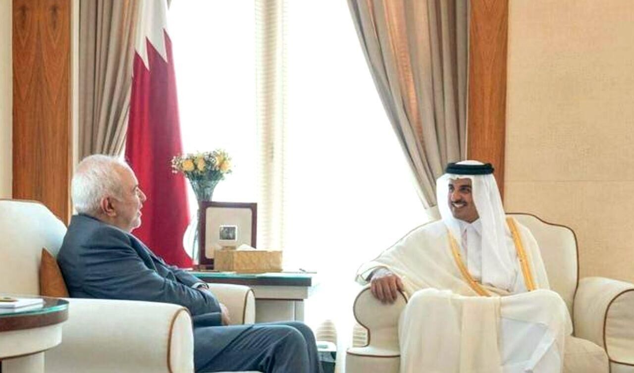 جواد ظريف التقى امير قطر: الإرهاب الاقتصادي ضد ايران غير مجدٍ