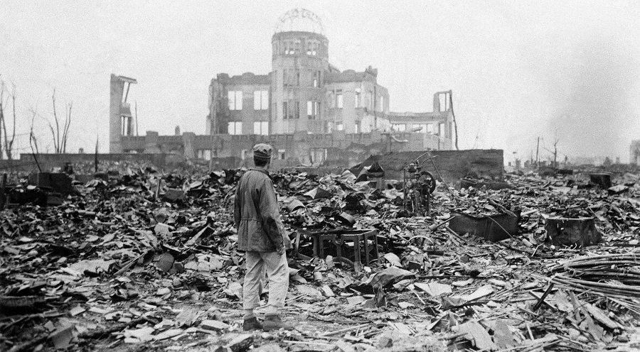 Iran FM Condemns US Legacy of Targeting Civilians Since Hiroshima