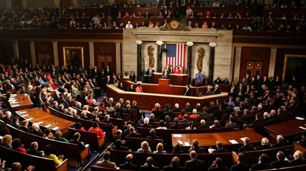 الكونغرس الأميركي يستعد للتصويت على مشاريع قوانين تحد من تحركات ترامب العسكرية