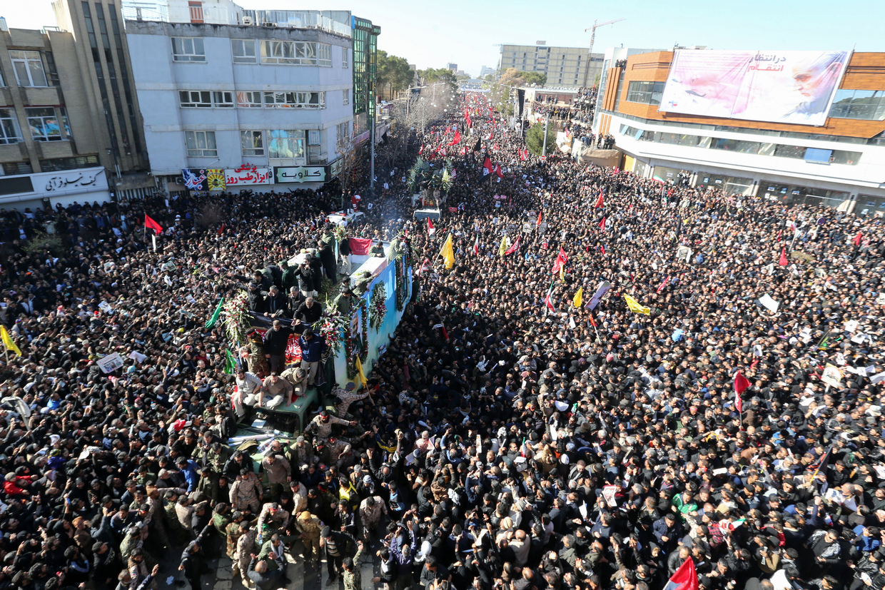 Funeral of Assassinated Iranian Anti-Terror Commander Delayed due to Huge Crowds, Stampede kills 50