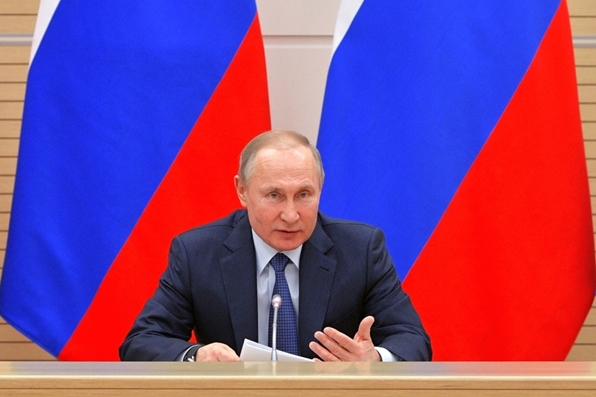 بوتين يؤكّد ضرورة اتخاذ إجراءات فعّالة لتحييد الخطر الإرهابي في سوريا