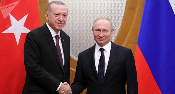إردوغان في اتصالٍ مع بوتين: "سوتشي" شرط للتسوية في إدلب