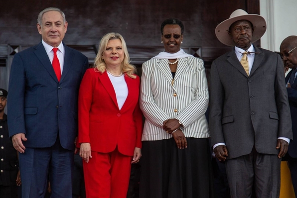 نتنياهو: نأمل أن تفتح أوغندا سفارة في القدس في "المستقبل القريب"