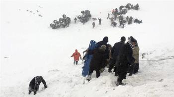 Avalanches Kill 28 in Turkey, Including Rescuers