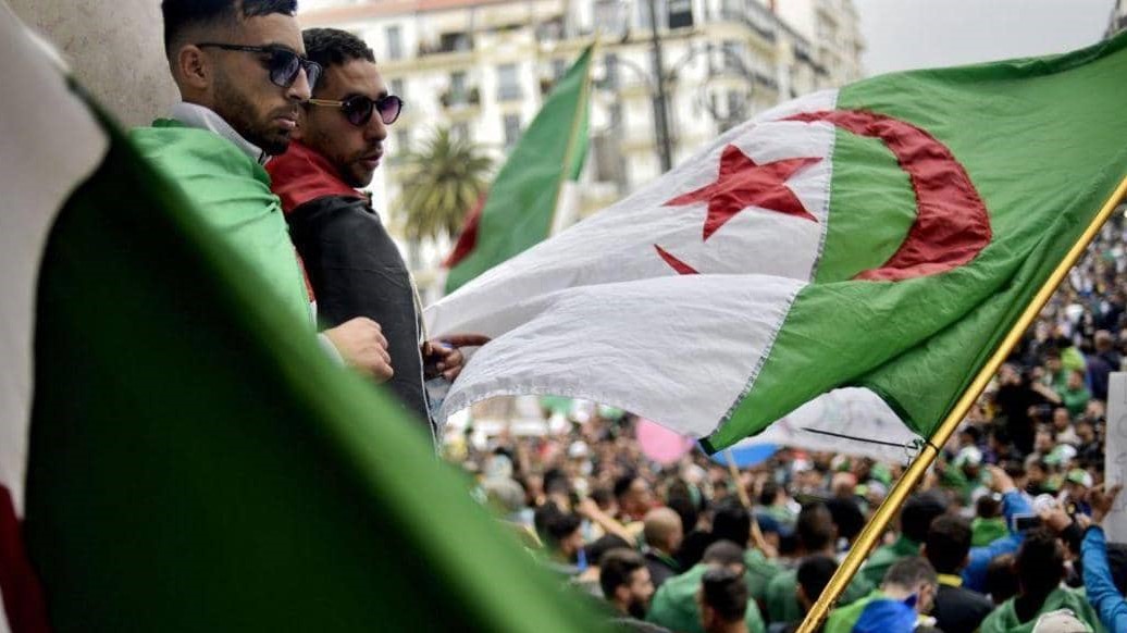 الجزائر تكشف "مخطط عمل" لإنعاش اقتصادها