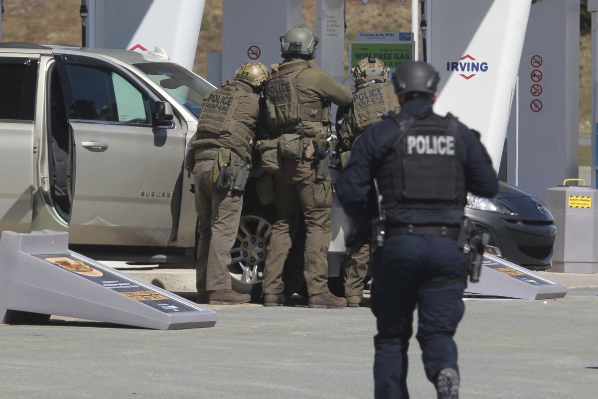 Gunman Kills at Least 16 in Canada’s Worst Mass Shooting