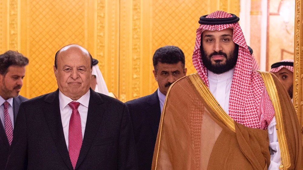 Saudi Arabia Expelling Puppet Yemeni Regime’s Officials