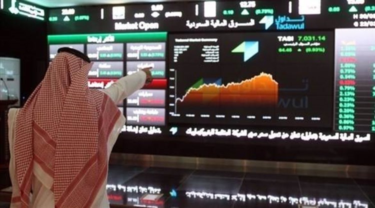 بورصة السعودية تشهد أكبر هبوط خلال شهرين
