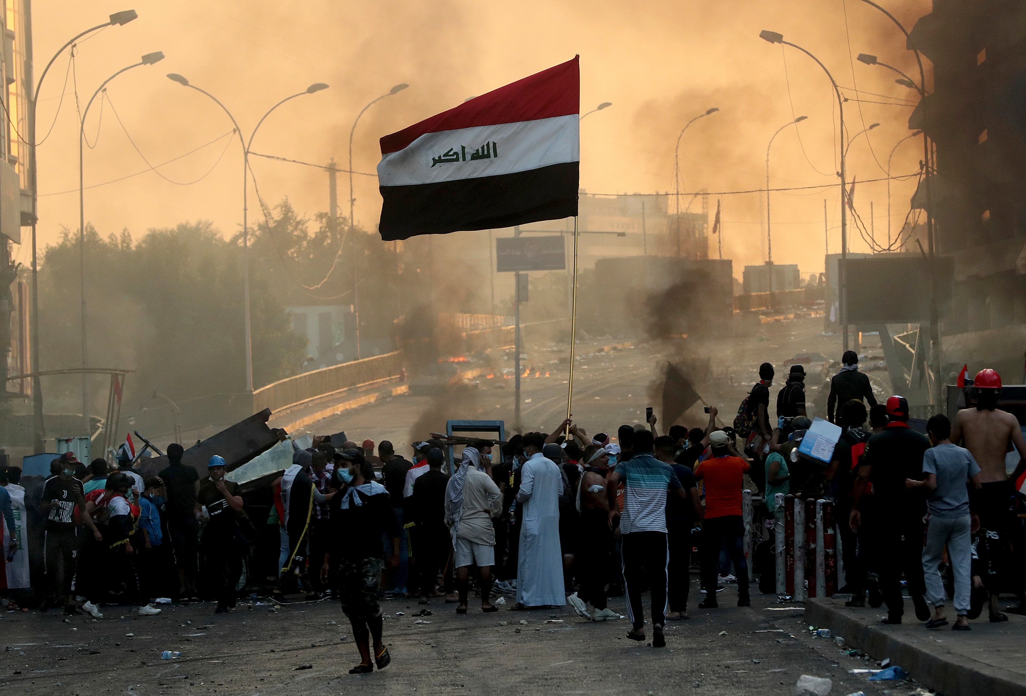 مشروع واشنطن الجديد ضد الحشد الشعبي وإحكام قبضتهم على السلطة في العراق