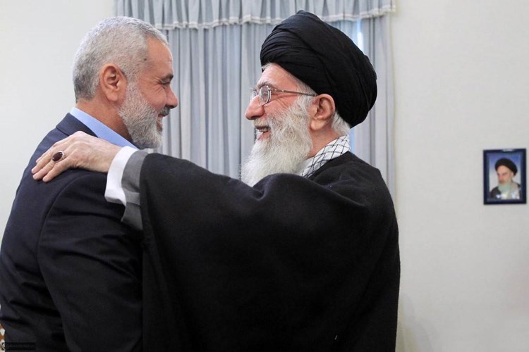 الإمام الخامنئي في رسالة إلى هنيّة: إيران لن تدخر جهداً لدعم الشعب الفلسطيني