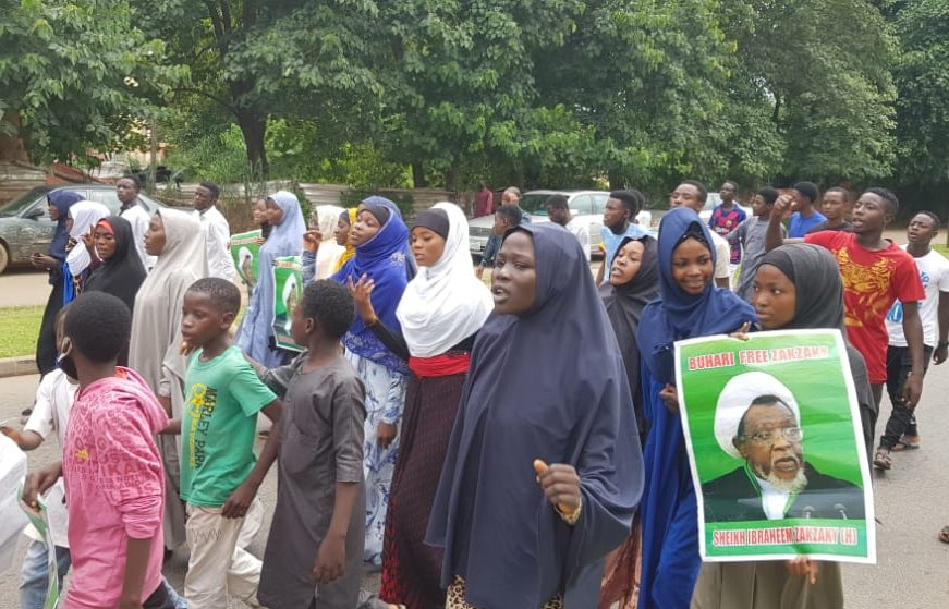 هواداران «شیخ زکزاکی» در پایتخت نیجریه دست به تظاهرات زدند