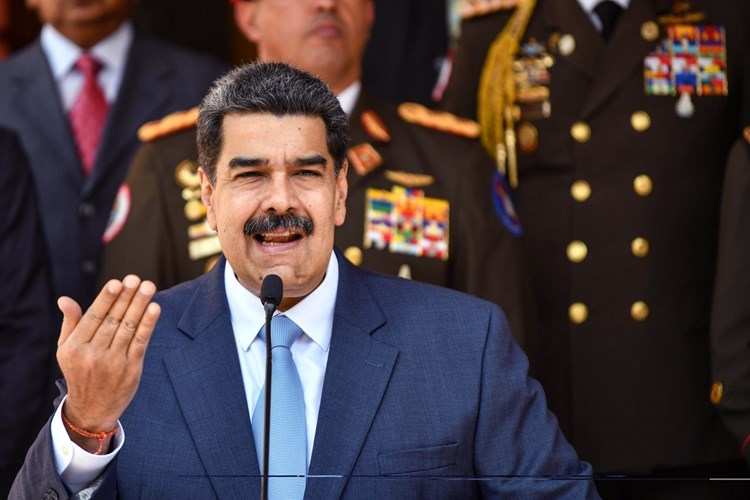 مادورو: الجمعية التأسيسية ستوقف عملها في كانون الأول/ديسمبر