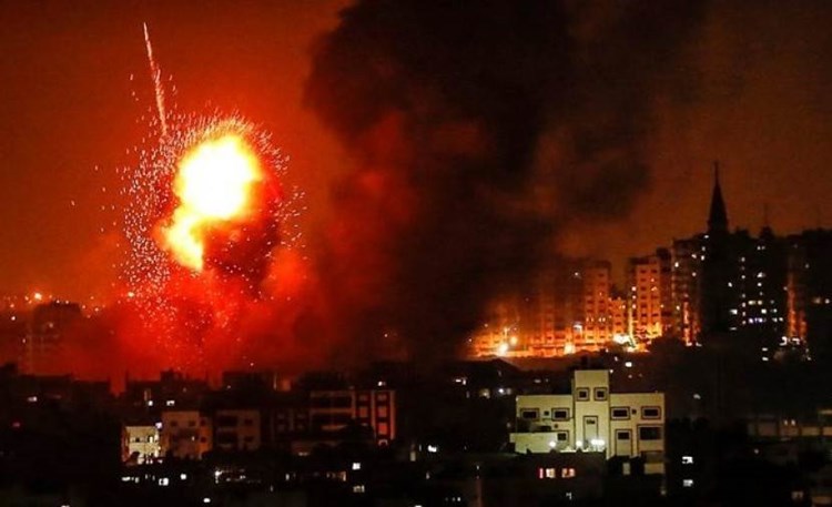 "حماس": العدو الإسرائيلي يصدّر أزماته الداخلية عبر الاعتداء على غزة