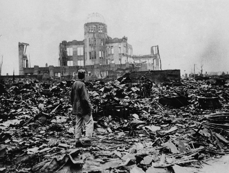 Japan Calls for Nuclear weapons Ban on US Atomic Bombing Anniversary