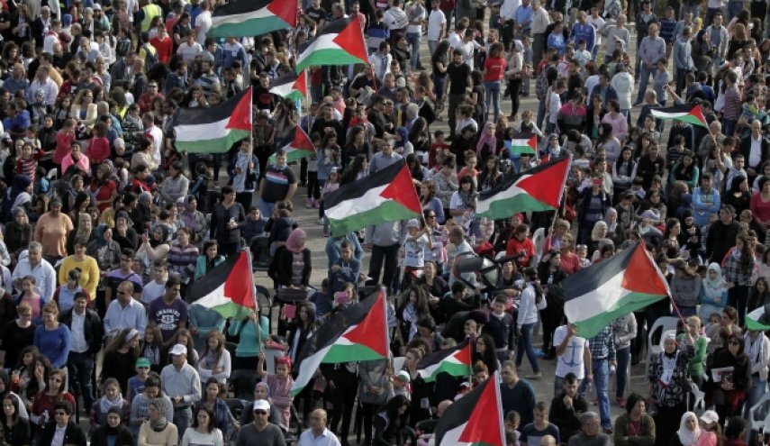 كاتب اسرائيلي: اتفاقيات السلام بين "إسرائيل" والإمارات لن تخفي ملايين الفلسطينيين عن الخارطة