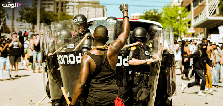 أسباب طغيان طابع العنف والقسوة عند الشرطة الأمريكية ضد السود