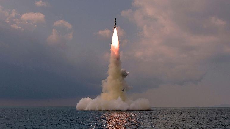 کره شمالی یک موشک بالستیک از زیردریایی شلیک کرد