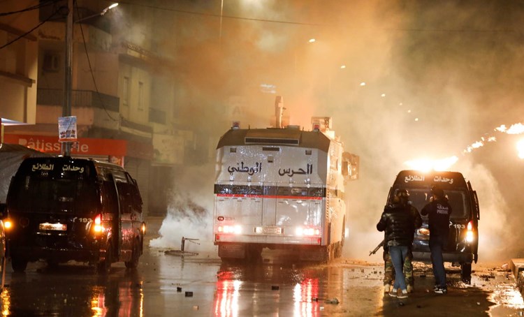 تونس: احداث عنف قد تشهدها البلاد قريباً!