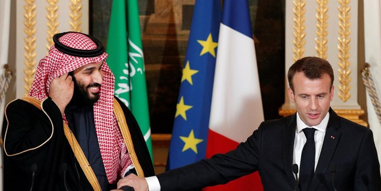 با وجود انتقادات گسترده؛ رئیس جمهور فرانسه وارد عربستان سعودی شد