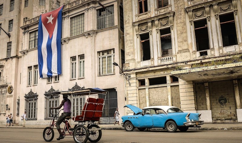 الخارجية الكوبية تصف تنظيم واشنطن لقمة الديمقراطية بـ"وقاحة ونفاقاً"
