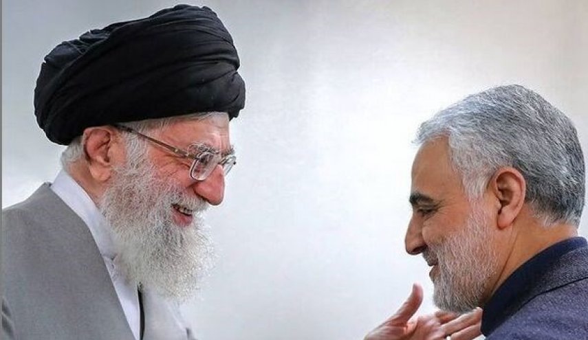 قائد الثورة الاسلامية: الشهيد قاسم سليماني هو رجل الميدان وبطل إيران