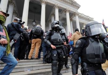 حصيلة الاحتجاجات العنيفة في واشنطن 4 قتلى وعشرات المعتقلين