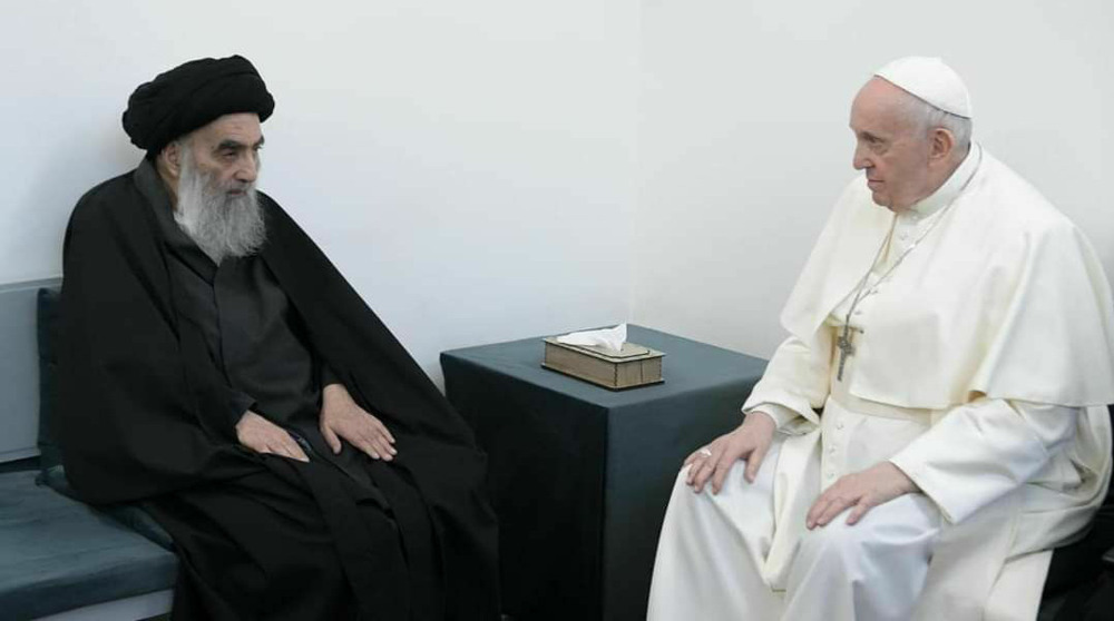 Pope Francis Meets  Ayatollah Sistani During Iraq Visit