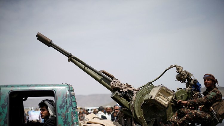 اليمن: الجيش واللجان يكبدون دول العدوان ومرتزقتهم خسائر فادحة