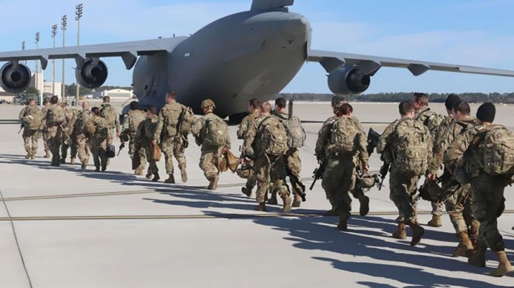 وزير الدفاع الأمريكي: ننسحب من أفغانستان بوتيرة أسرع من الجدول الزمني المحدد