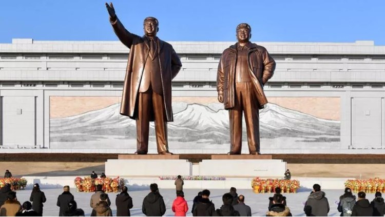 كوريا الشمالية: إدارة بايدن تستخدم الدبلوماسية "لافتة زائفة"!