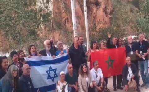 هكذا رد "العدالة والتنمية" على رفع العلم الإسرائيلي في المغرب؟