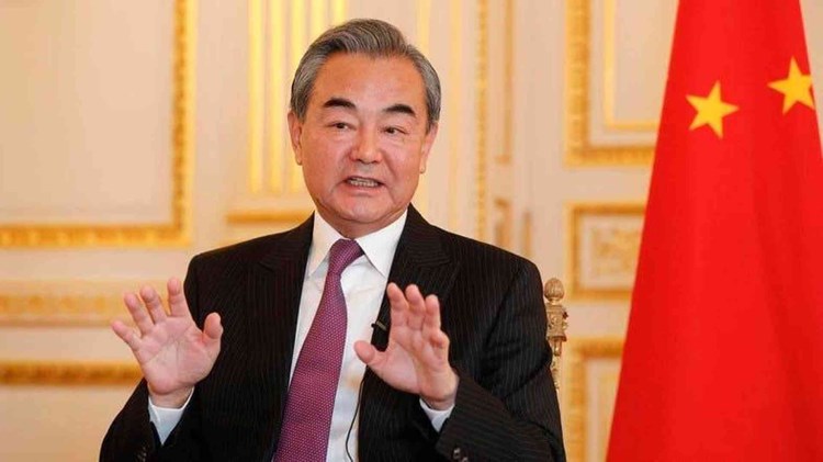 في أول زيراة رسمية… وزير الخارجية الصيني يزور سوريا