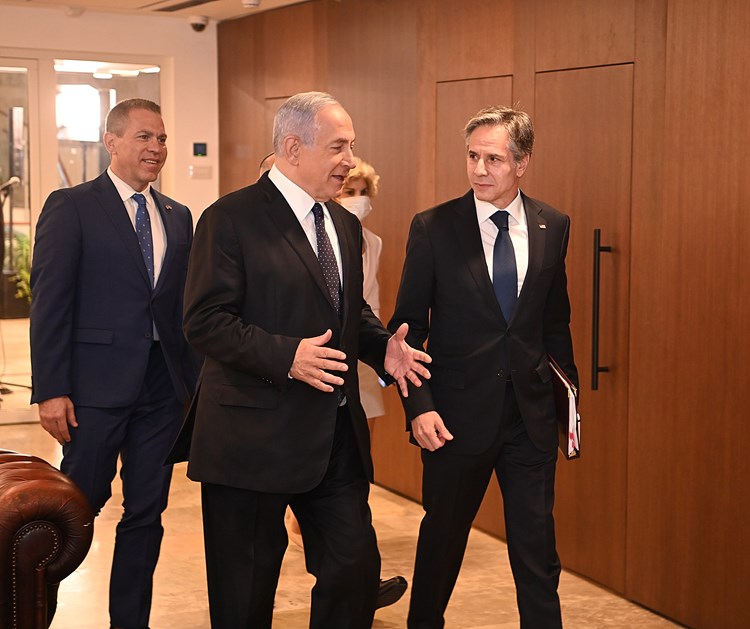 "والاه": "إسرائيل" طلبت من واشنطن تأخير افتتاح قنصليتها في القدس