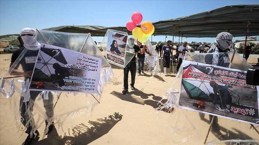 تصاعد الاشتباكات في قطاع غزة... بينيت في حصار الطائرات الورقية الحارقة