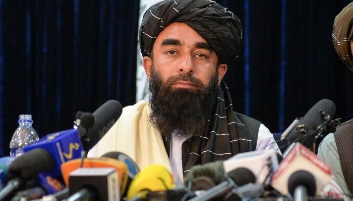 المتحدث باسم "طالبان": أمريكا مسؤولة عن تفجيرات كابول!