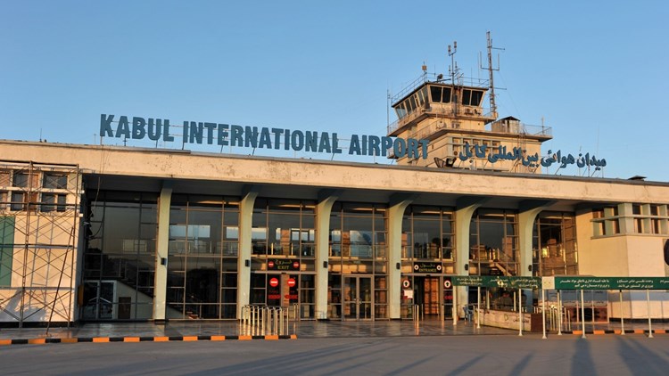 بعد أكثر من اسبوع على خروج أمريكا من أفغانستان... مطار كابول يعود الى العمل