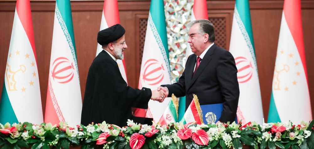 Achievements of Iranian President’s Trip to Tajikistan