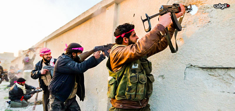 لماذا تتصارع الجماعات الإرهابية مع بعضها البعض في سوريا؟