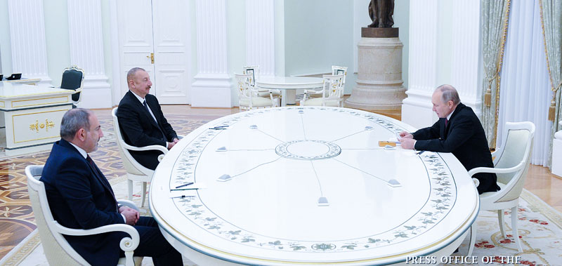 معبرگشایی دیپلماتیک پوتین در قره‌باغ
