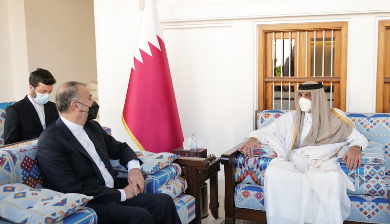 وزير الخارجية الإيراني من قطر: أزمات المنطقة تحل بالسياسية ولا يمكننا حلها بالقوة والعسكر