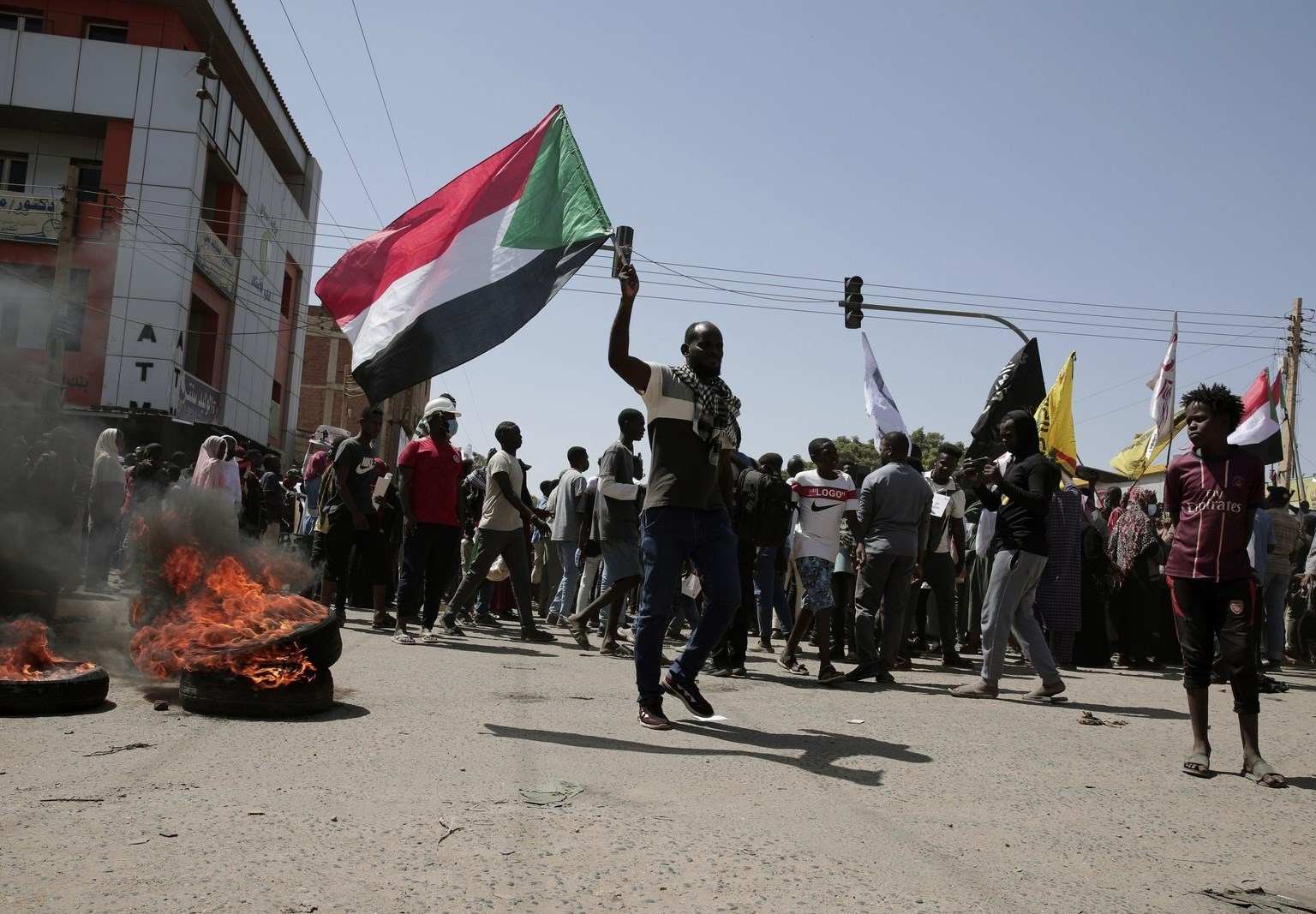 چالش‌های فزاینده نظامیان سودان با افزایش مخالفت‌های داخلی و خارجی