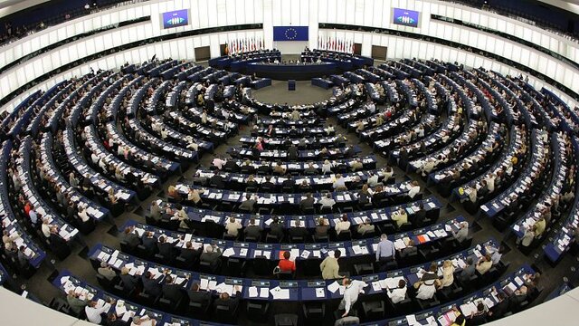 پارلمان اروپا در قطعنامه اي روسيه را حامي تروريست عنوان كرد