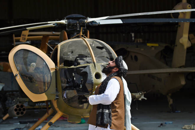 طالبان خواستار بازپس گیری بالگردهای افغانستان شد