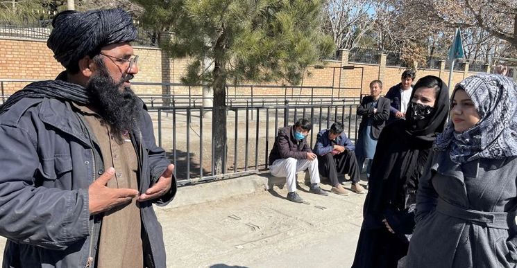 Taliban Orders NGOs to Send Female Employees Home