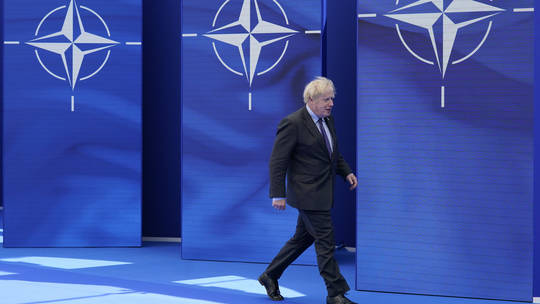 UK Unveils ’Major Military Offer’ to NATO against Russia
