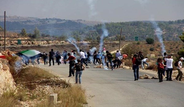 أثناء مواجهات مع الاحتلال .. إصابة عشرات الفلسطينيين في نابلس وقلقيلية
