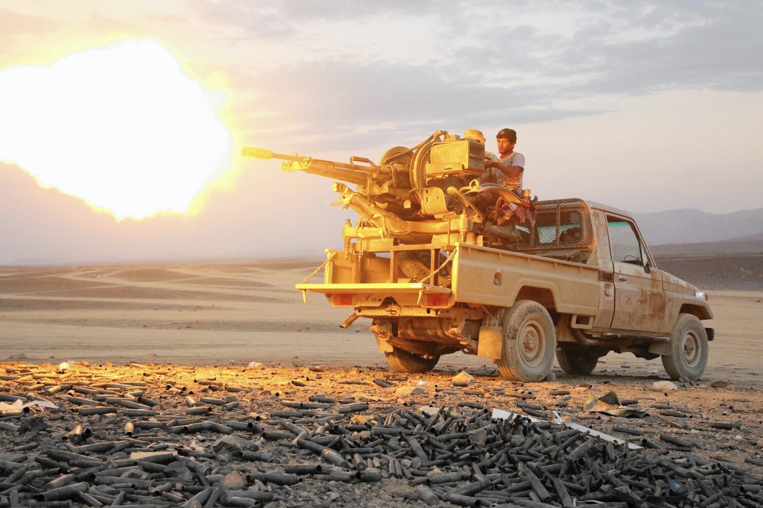Yemeni Forces Inflict Heavy Losses on Saudi Mercenaries, Kill Senior Commander
