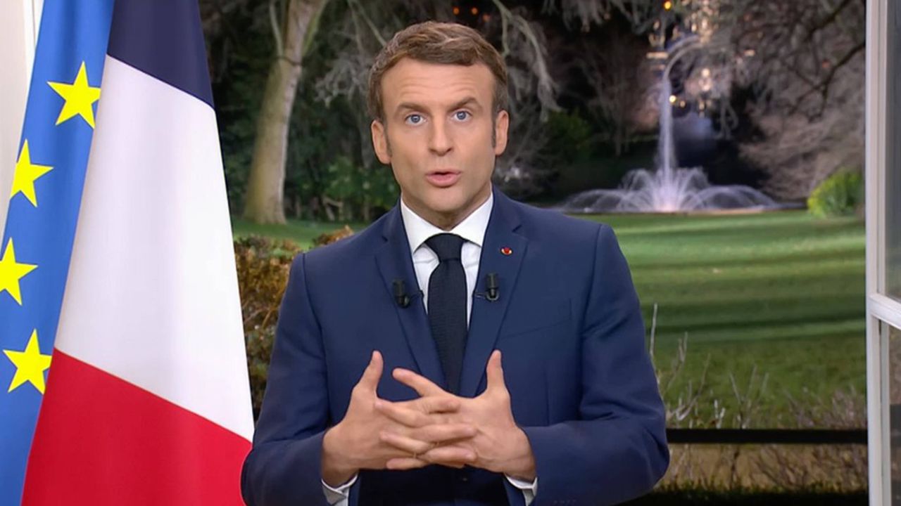 Macron: Britain’s ‘Hypocrisy’ to Blame for Channel Migrant Deaths