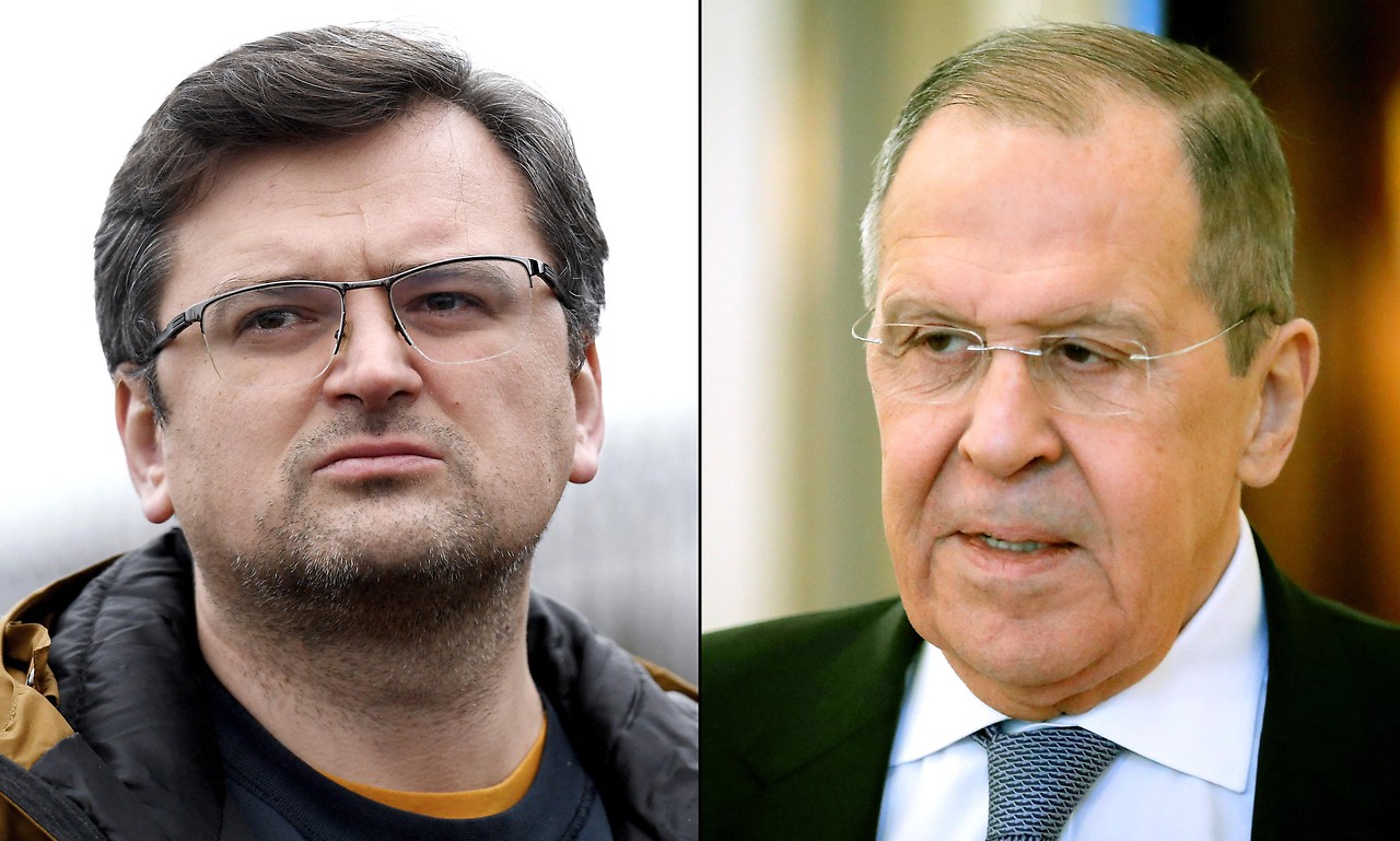 Russian and Ukrainian FMs in Turkey for Talks